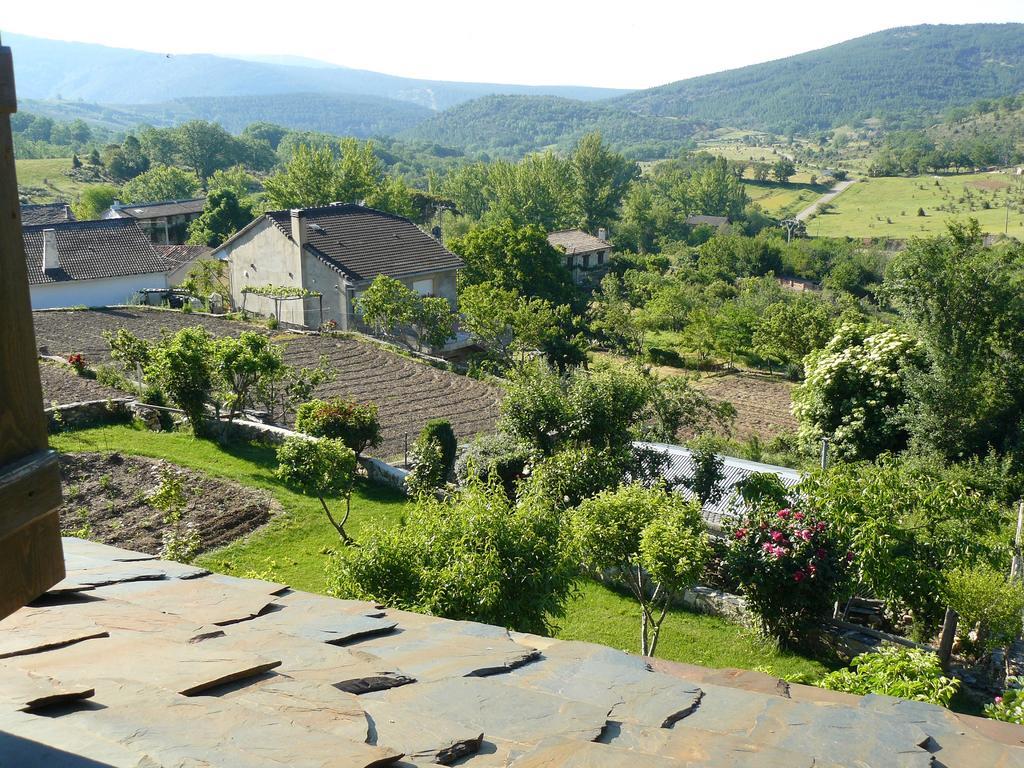 Casa Rural, Spa Y Restaurante El Huerto Del Abuelo Almiruete Exterior foto